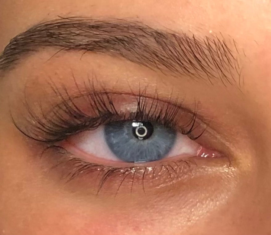 Feather Eyelash Extensions